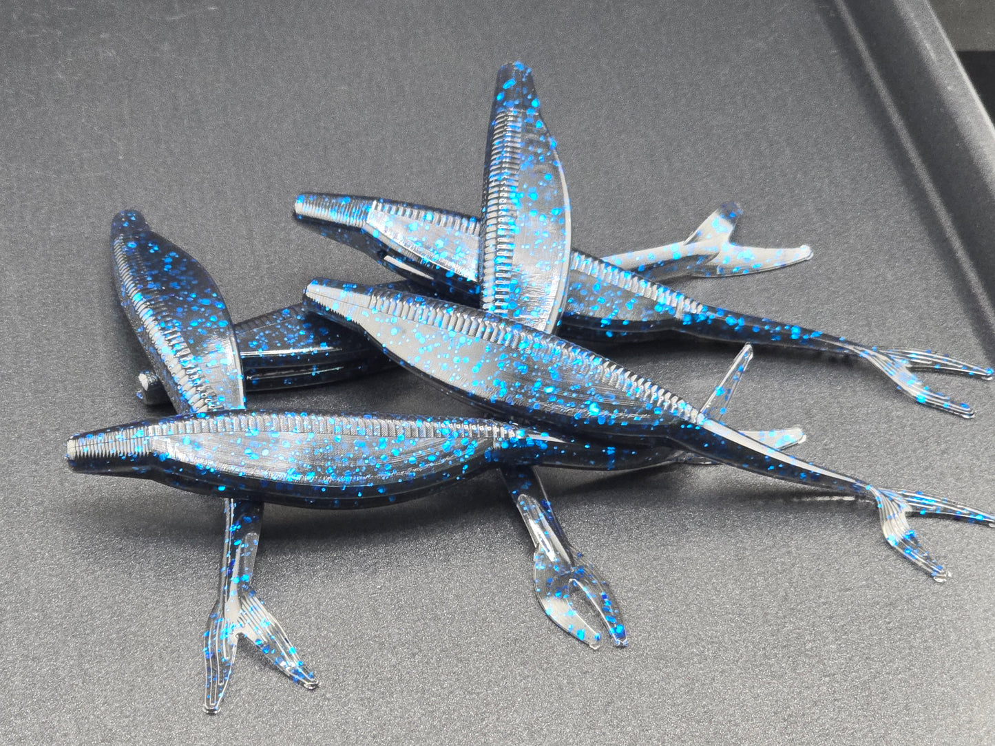 (6 ct.) 5" Hooked Shad